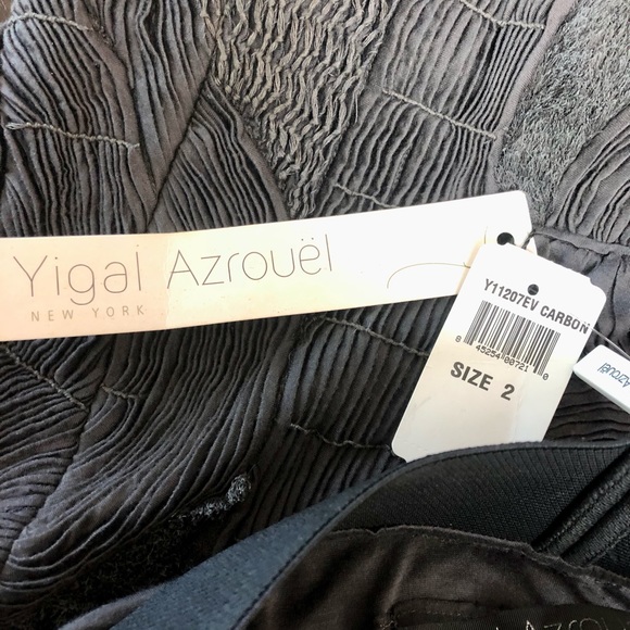 Yigal Azrouel New with Tags Grey Pencil Skirt on a Size 2. - Picture 11 of 15